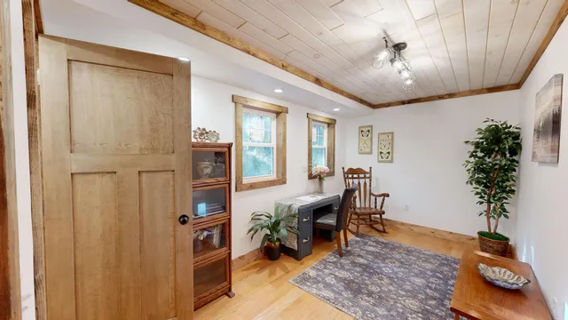 $699,000 | 26350 Drake Lane, Henrietta, WI 53924