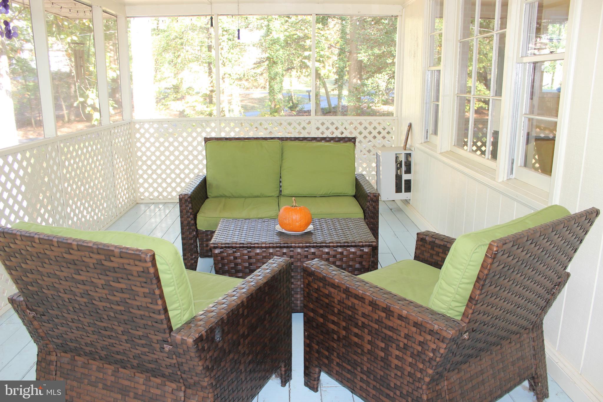 96 Tower Point Road Chesapeake City, MD 21915 - Photo 22 of 30 Screened porch area