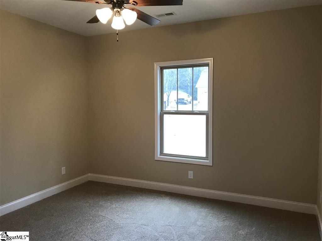 112 Falcon Lane Chesnee, SC 29323 - Photo 9 of 14 Gallery Image 9