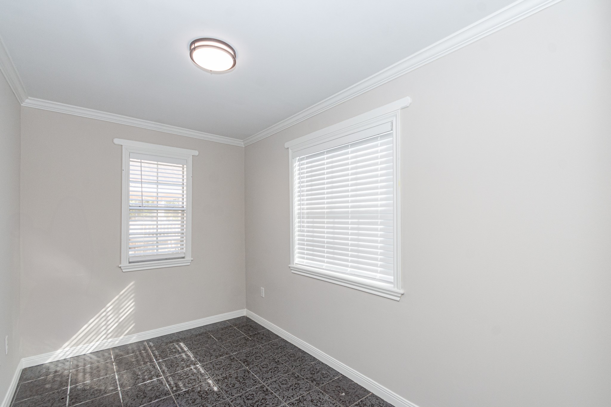 7447 Magnolia Street Houston, TX 77023 - Photo 30 of 38 a view of an empty room with a window