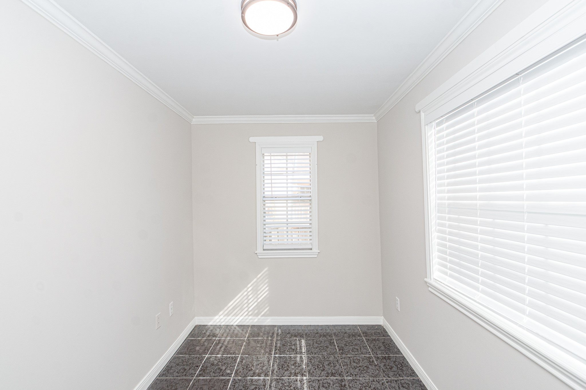 7447 Magnolia Street Houston, TX 77023 - Photo 31 of 38 a view of an empty room with a window