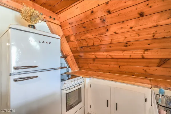 $294,000 | 710 North Cooper Street, Overton, NV 89040