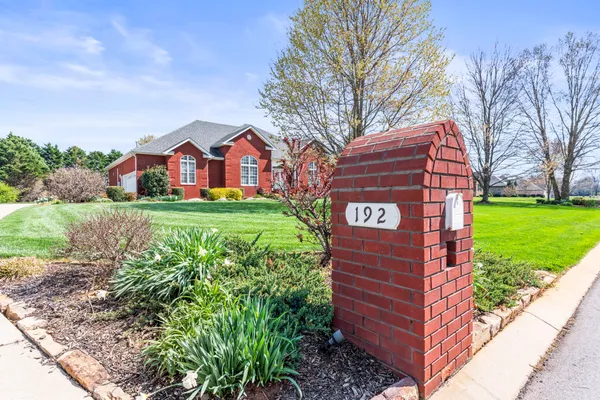 $629,000 | 192 Bell Drive West, Winchester, TN 37398