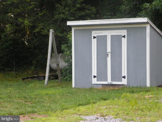 5807 Wheatley Church Road Rhodesdale, MD 21659 - Photo 2 of 24 Exterior (General)