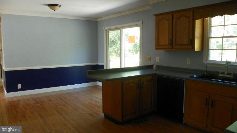5807 Wheatley Church Road Rhodesdale, MD 21659 - Photo 9 of 24 Kitchen