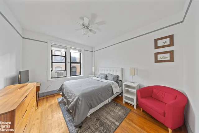 $790,000 | 332 East 84th Street, Unit 4C | Upper East Side