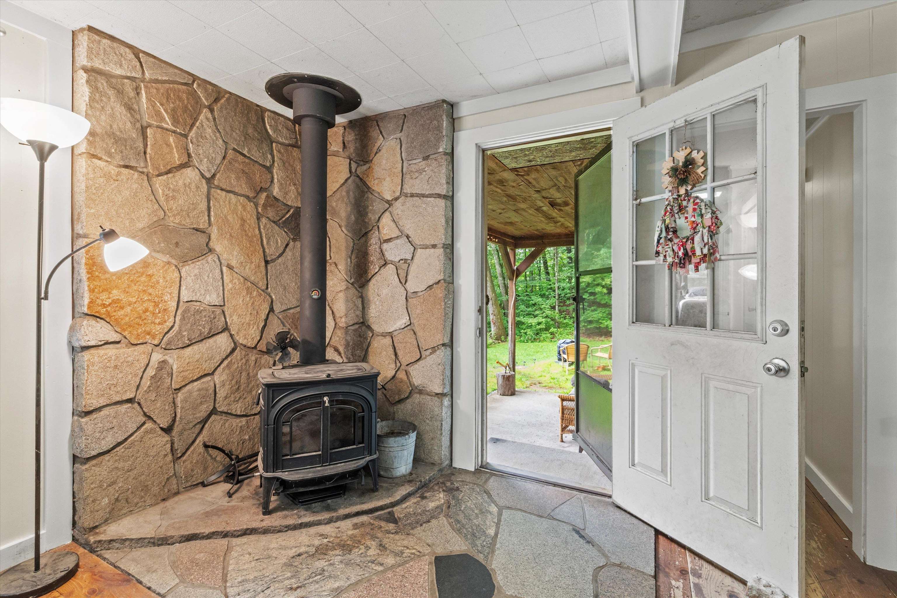 793 North River Road Milford, NH 03055 - Photo 12 of 31