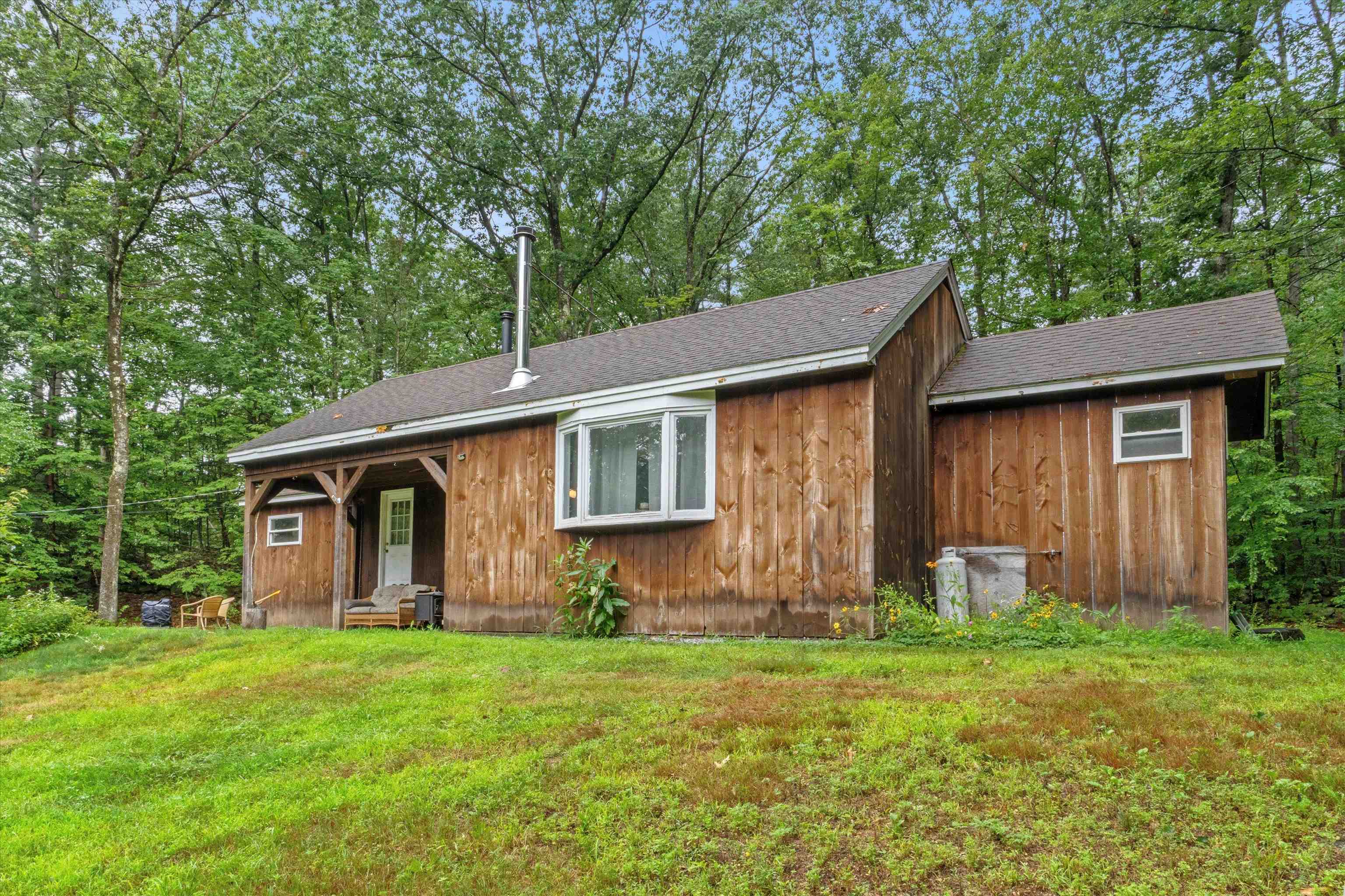 793 North River Road Milford, NH 03055 - Photo 4 of 31