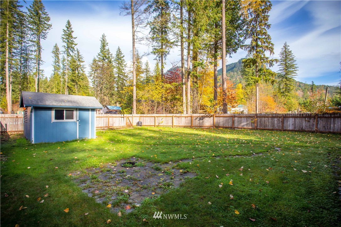 6352 Dardu Road Maple Falls, WA 98266 - Photo 22 of 23 Gallery Image 22