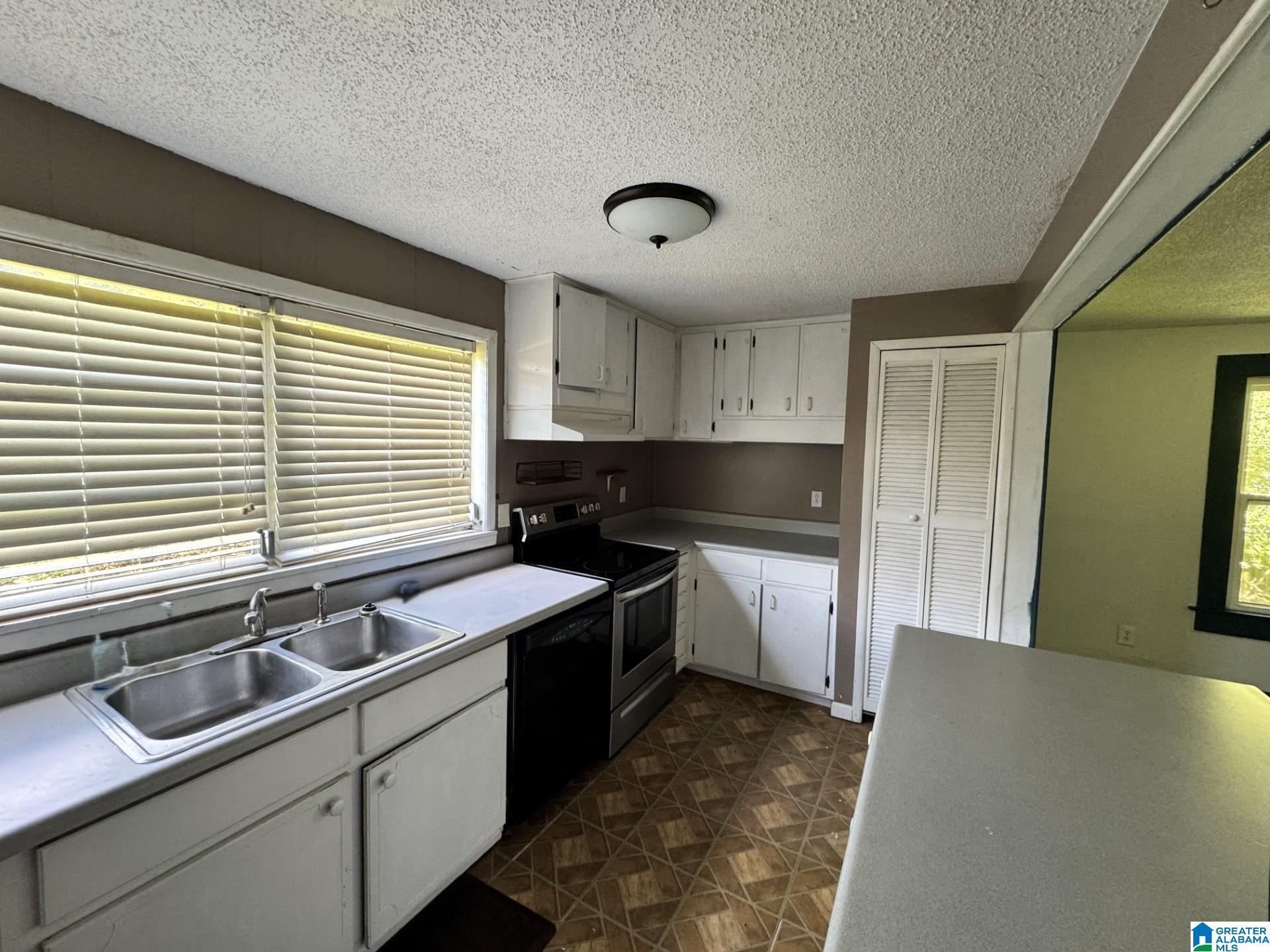 1711 Old Springville Road Birmingham, AL 35235 - Photo 12 of 21