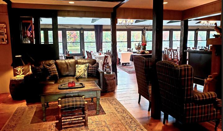 157 Main Street Belgrade, ME 04917 - Photo 20 of 47 LOUNGE & DINING ROOM