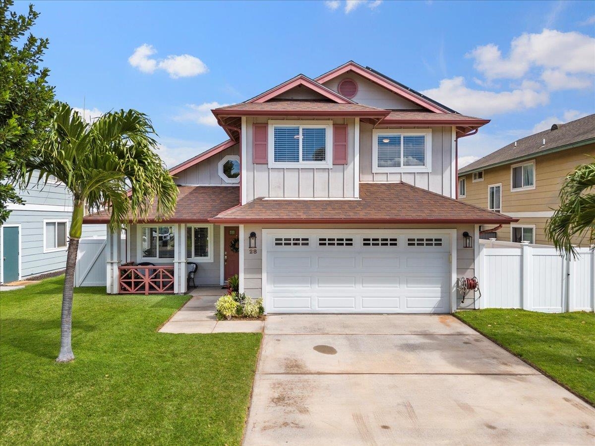 28 Papahi Loop Kahului, HI 96732 - Photo 28 of 50 a front view of a house with garden
