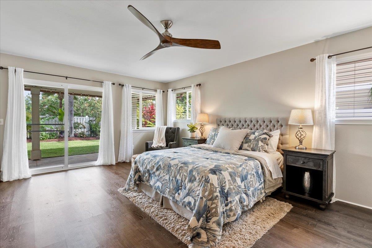 28 Papahi Loop Kahului, HI 96732 - Photo 29 of 50 a bedroom with a large bed and a large window