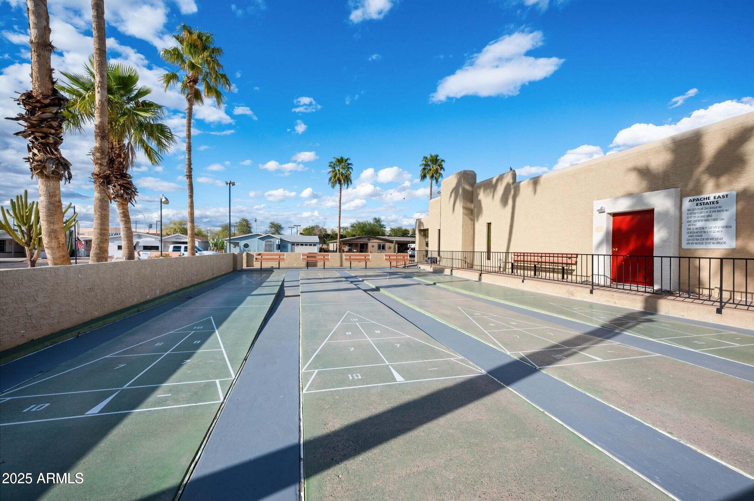 3500 South Tomahawk Road, Unit 126 Apache Junction, AZ 85119 - Photo 35 of 38 a view of a basketball court
