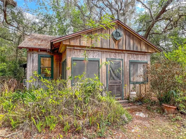 $1,600 | 11716 Northeast 7th Avenue, Gainesville, FL 32641