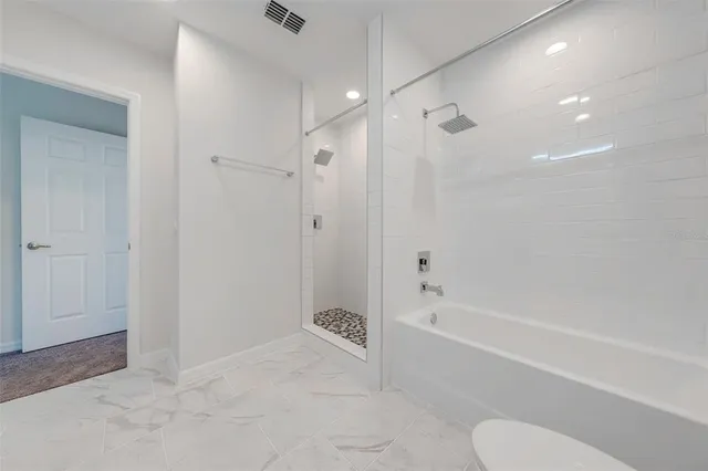 a view of entryway and hall