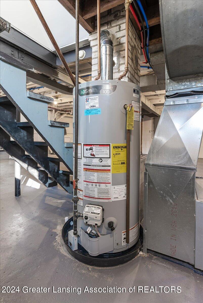 919 Maycroft Road Lansing, MI 48917 - Photo 56 of 58 Water Heater
