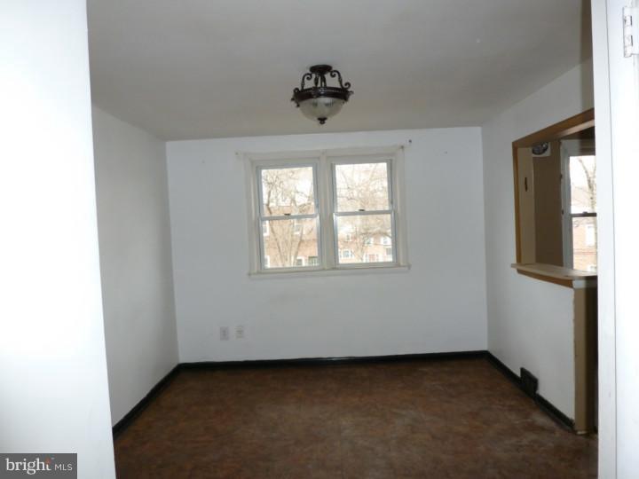 1312 Adair Road Brookhaven, PA 19015 - Photo 4 of 11 Dining Room