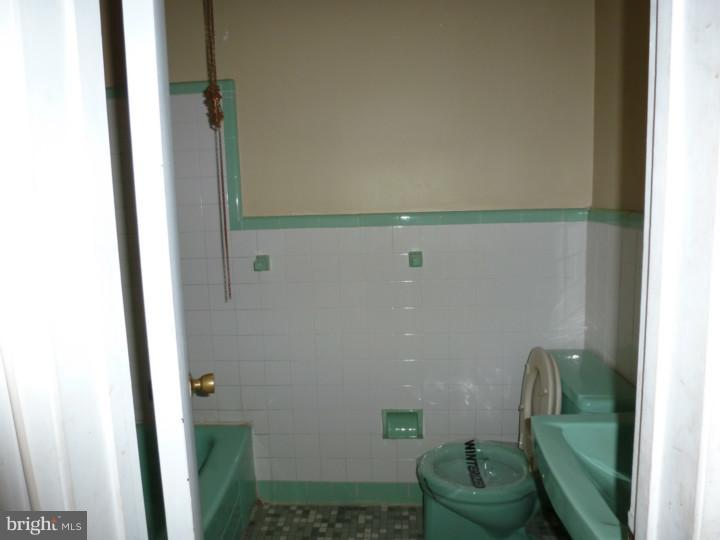 1312 Adair Road Brookhaven, PA 19015 - Photo 10 of 11 Bathroom