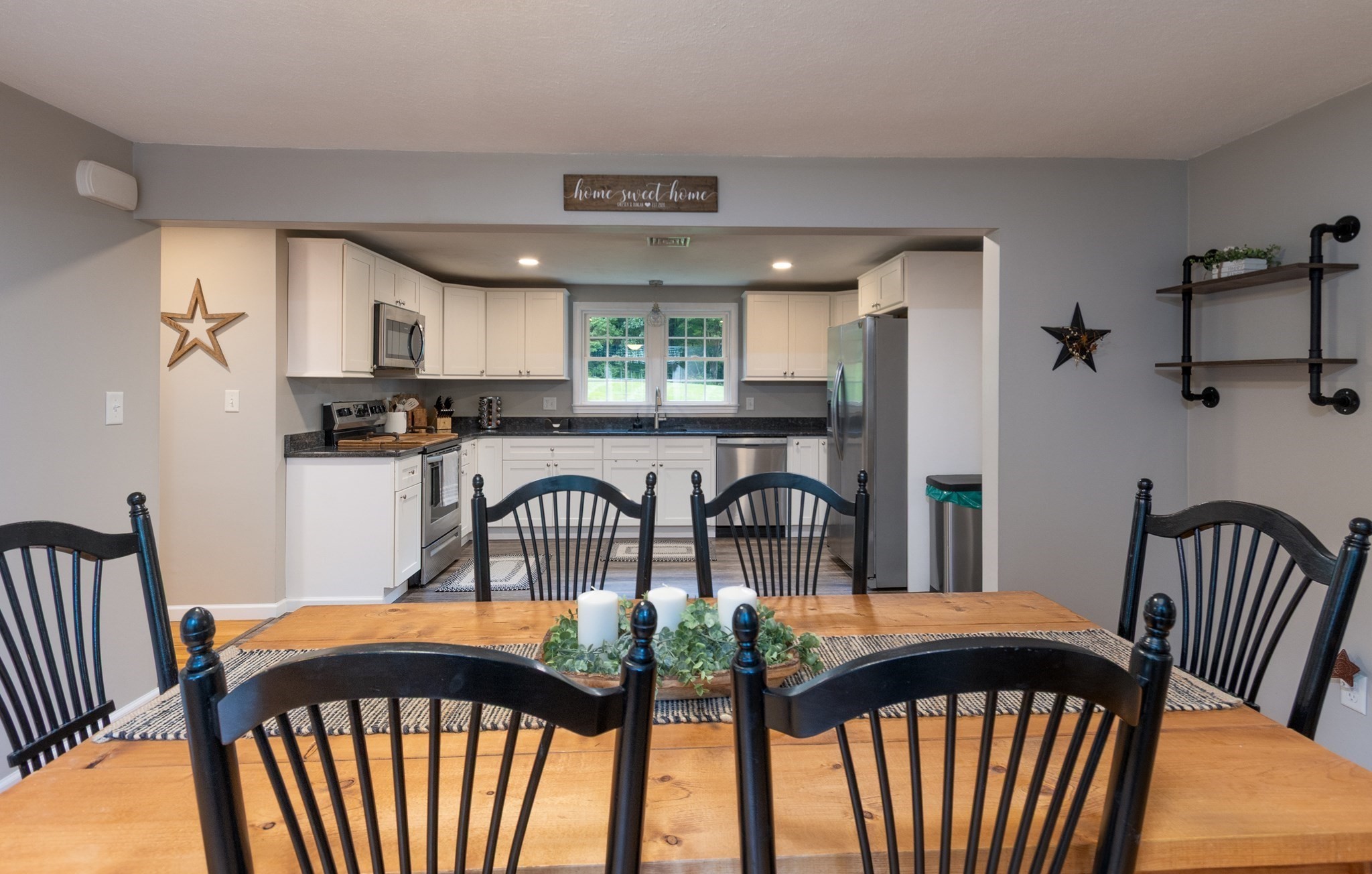 113 Charlton Road Spencer, MA 01562 - Photo 5 of 32 Gallery Image 5