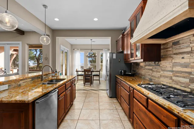 $750,000 | 16123 Salto Del Agua, San Antonio, TX 78255