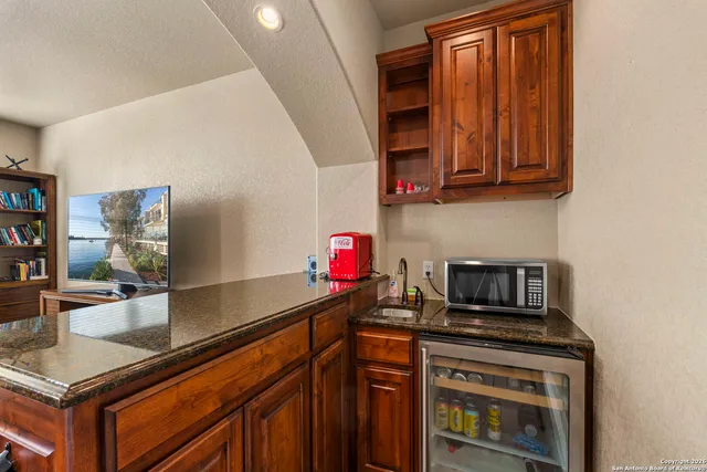 $750,000 | 16123 Salto Del Agua, San Antonio, TX 78255