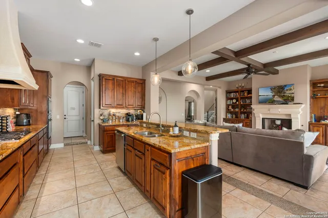 $750,000 | 16123 Salto Del Agua, San Antonio, TX 78255