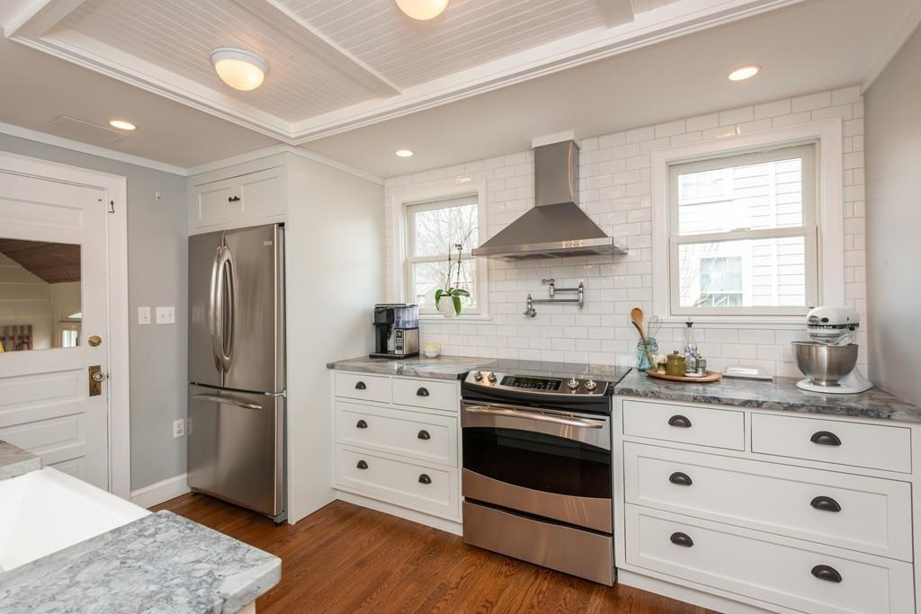 1 Avalon Road Stoneham, MA 02180 - Photo 11 of 42 Gallery Image 11