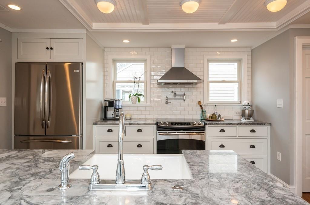 1 Avalon Road Stoneham, MA 02180 - Photo 16 of 42 Gallery Image 16