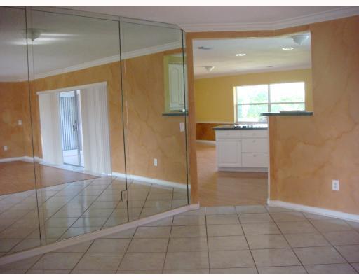 22044 Concha Avenue Boca Raton, FL 33428 - Photo 3 of 8 Additional Photo