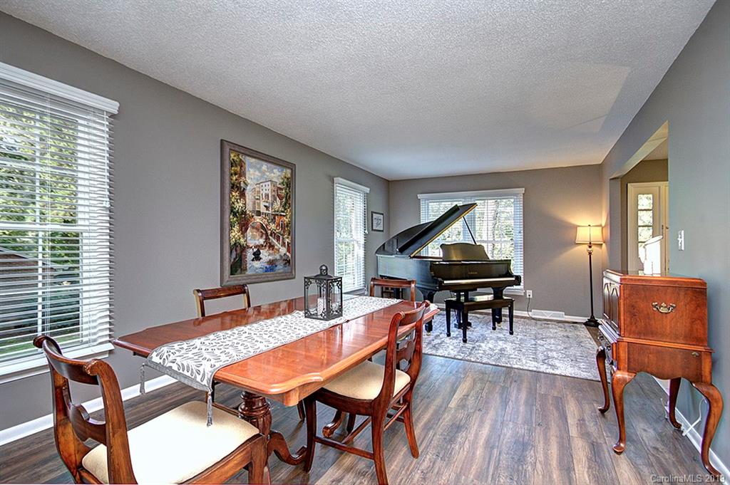 3358 Kingsfield Road Rock Hill, SC 29732 - Photo 7 of 31 Gallery Image 7