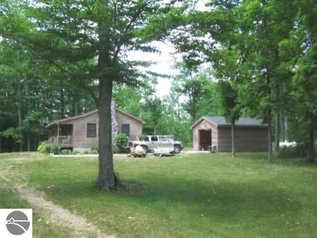 585 Hunter Ridge Marion, MI 49665 - Photo 9 of 9 1679523-8.JPG