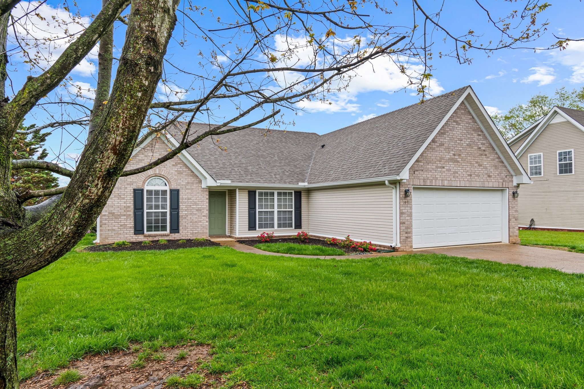 1931 Portway Road Spring Hill, TN 37174 - Photo 2 of 38