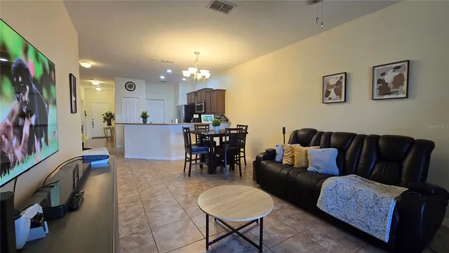 $1,820 | 4085 Shadetree Lane, Lakeland, FL 33812