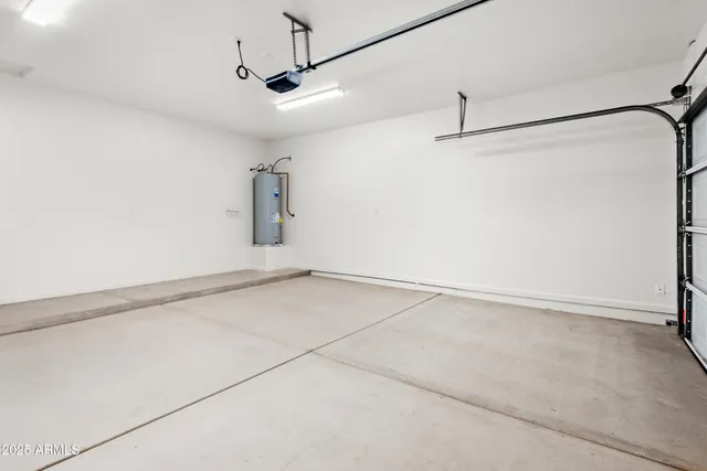 a view of a room with an empty space