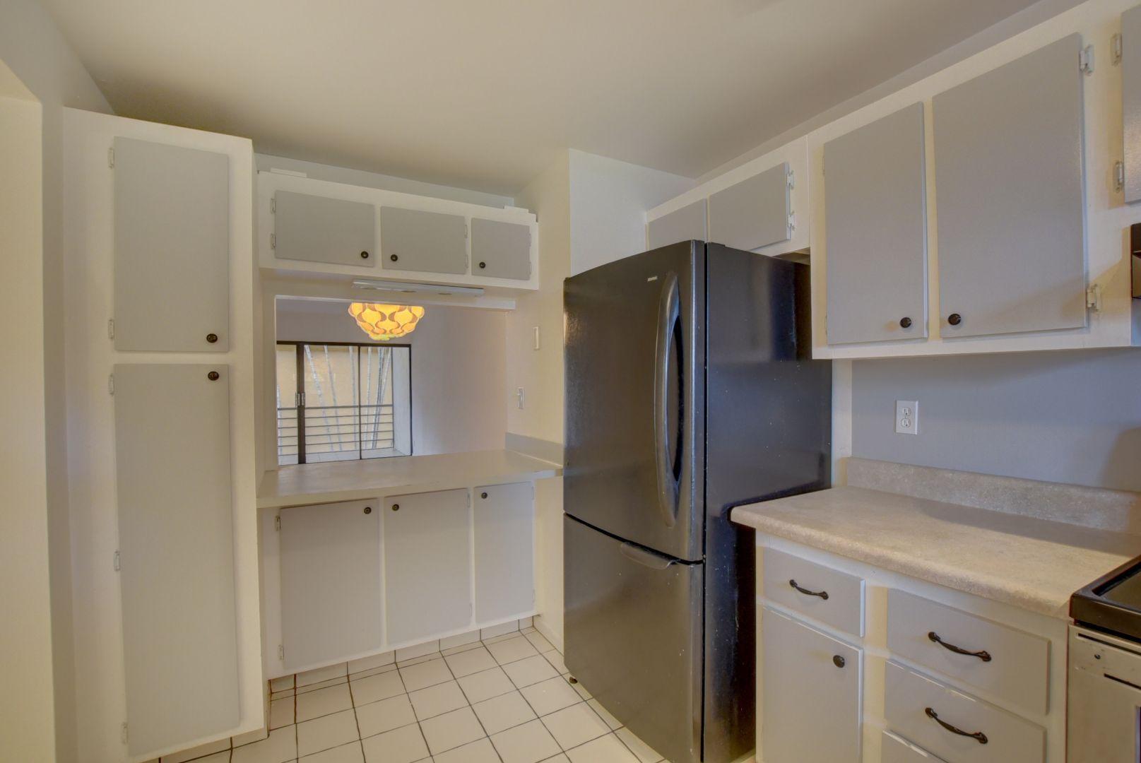 2001 Woolbright Road, Unit F204 Boynton Beach, FL 33426 - Photo 7 of 20 Kitchen (2)