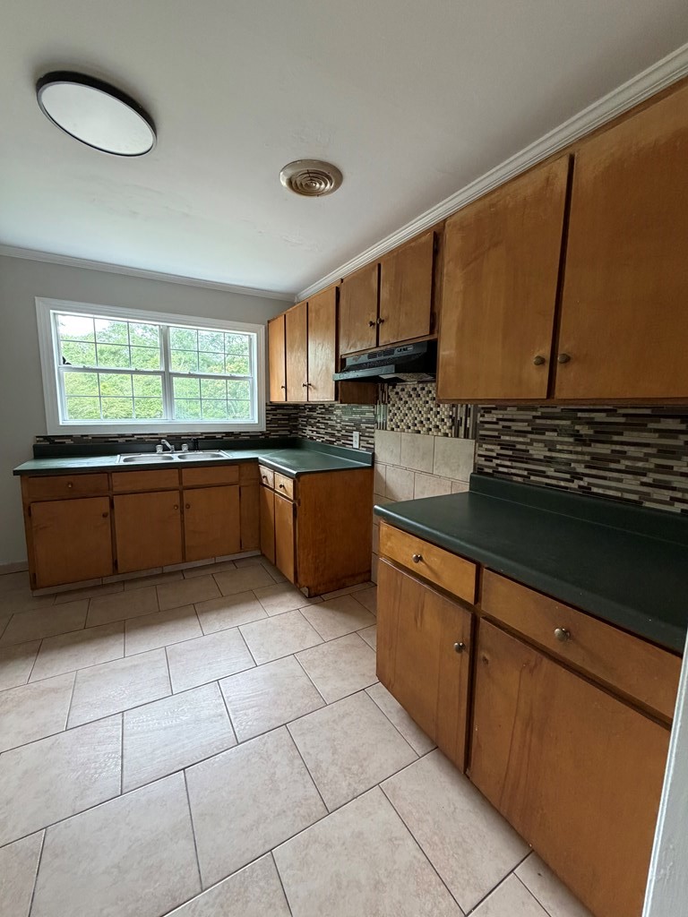 1221 Denton Road Dothan, AL 36303 - Photo 8 of 17