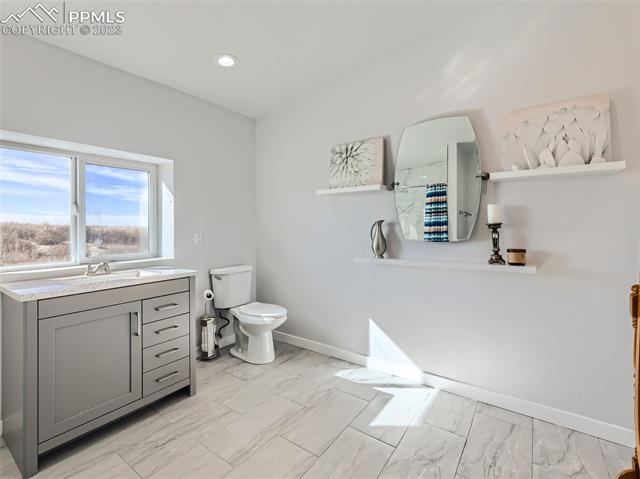 30207 Antioch Road Yoder, CO 80864 - Photo 14 of 26 Primary Bath