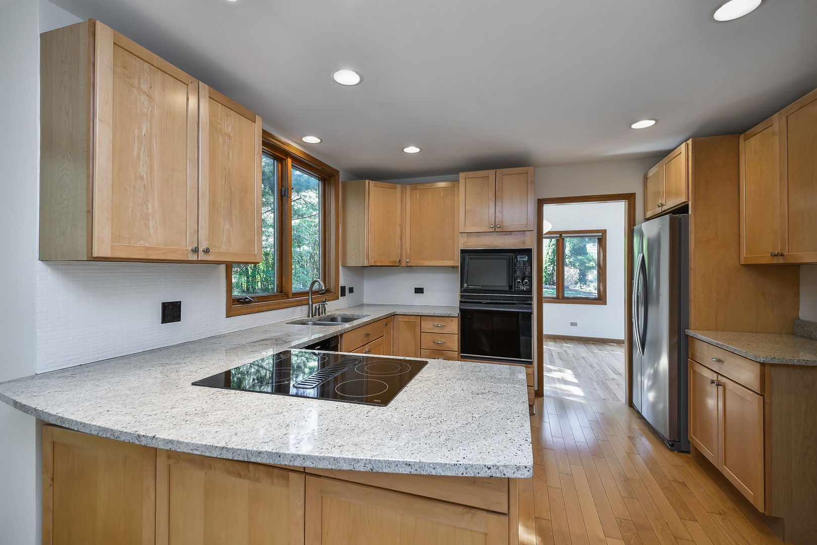 1755 Wiesbrook Road South Wheaton, IL 60189 - Photo 10 of 20 Gallery Image 10