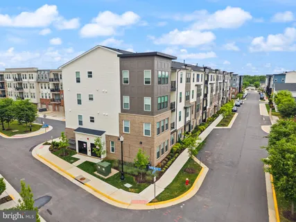 $759,900 | 23640 Bolton Cres Terrace, Unit 403, Ashburn, VA 20148