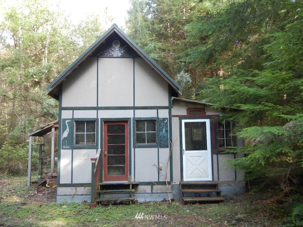 4738 West Shore Road Guemes Island, WA 98221 - Photo 1 of 21 Gallery Image 1