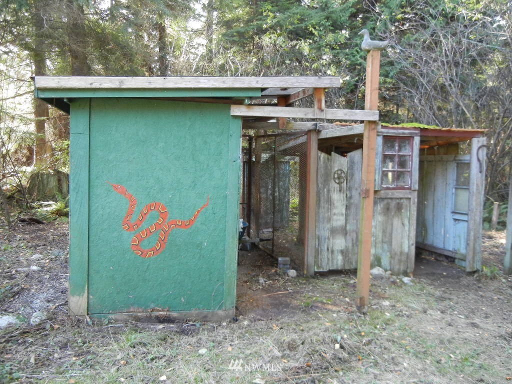 4738 West Shore Road Guemes Island, WA 98221 - Photo 11 of 21 Gallery Image 11