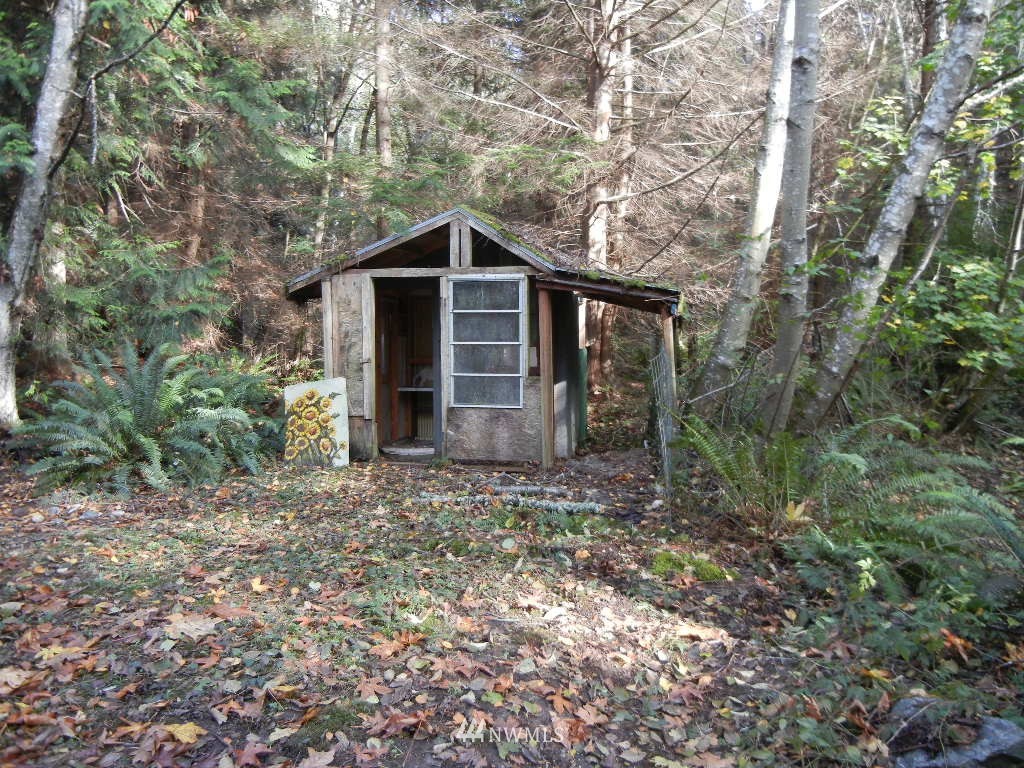4738 West Shore Road Guemes Island, WA 98221 - Photo 12 of 21 Gallery Image 12