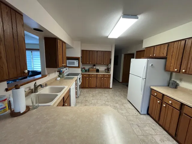 $405,900 | 481 Badger Drive, Evansville, WI 53536