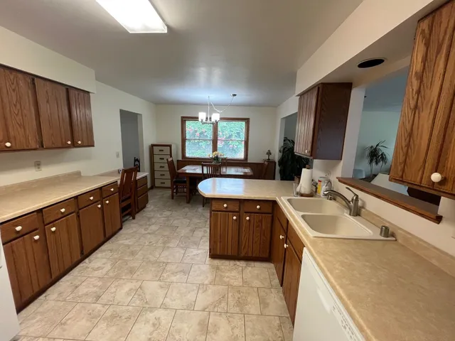 $405,900 | 481 Badger Drive, Evansville, WI 53536