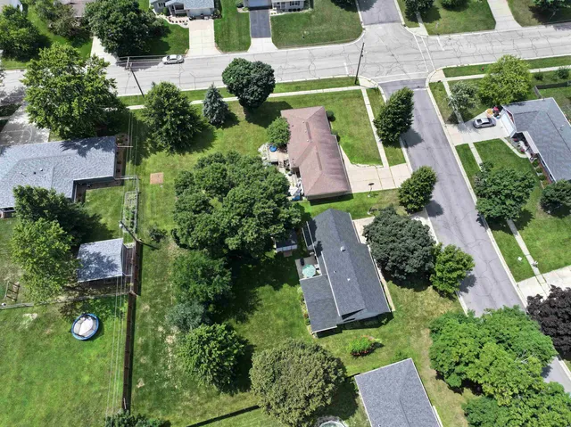 $405,900 | 481 Badger Drive, Evansville, WI 53536