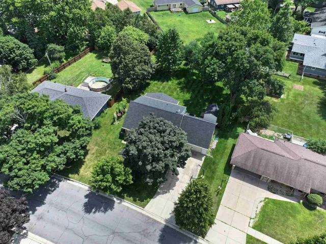 $405,900 | 481 Badger Drive, Evansville, WI 53536