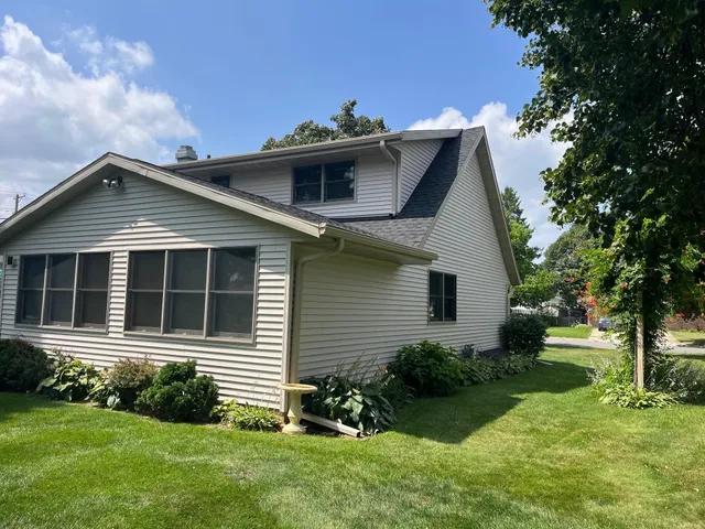 $405,900 | 481 Badger Drive, Evansville, WI 53536