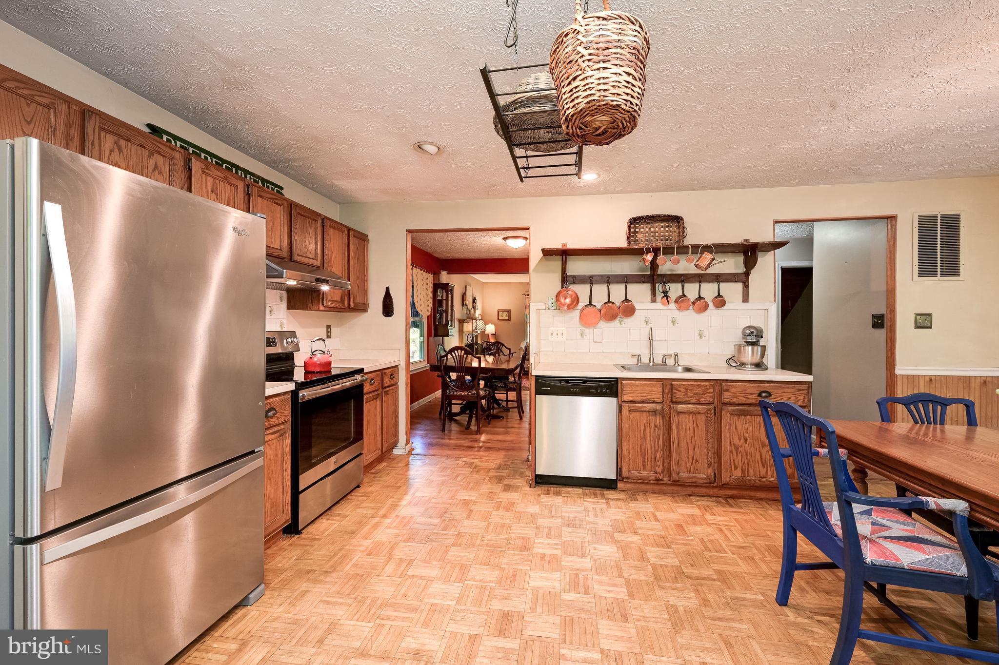 1735 Brookshire Run Point of Rocks, MD 21777 - Photo 11 of 52 Eat-In Kitchen