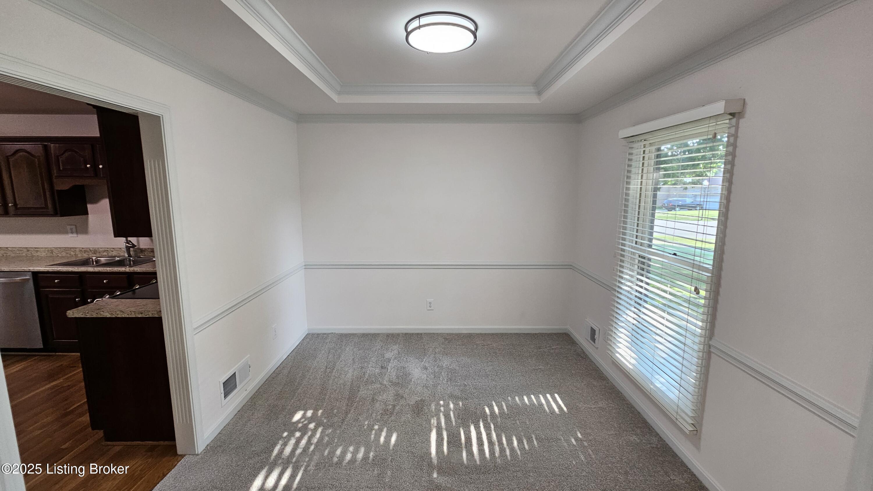 8113 Rome Beauty Way Louisville, KY 40228 - Photo 27 of 103 Dining Room